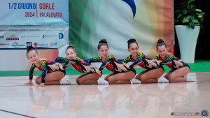 aili   arrigoni   bassi   mattaboni   triangeli movida gr sfe08640a copia simone ferraro ph